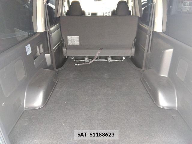 Toyota HIACE VAN 2014-01 768823-6
