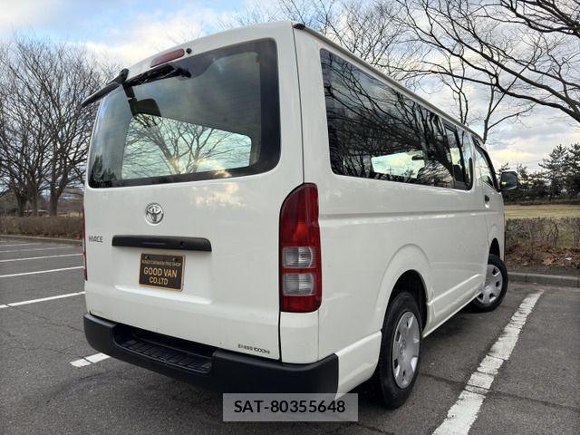 Toyota HIACE VAN 2007-12 788595-4