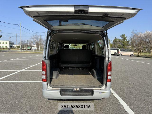 Toyota HIACE VAN 2011-02 874823-19