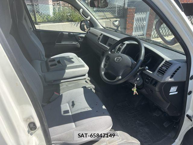 Toyota HIACE VAN 2010-07 883227-4