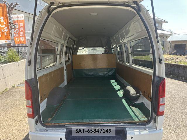 Toyota HIACE VAN 2010-07 883227-6