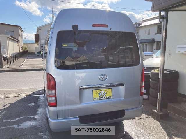 Toyota HIACE VAN 2010-03 943676-12