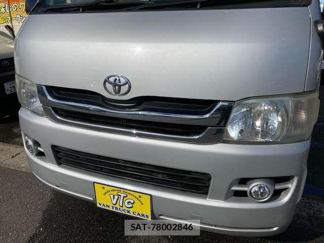 Toyota HIACE VAN 2010-03 943676-4