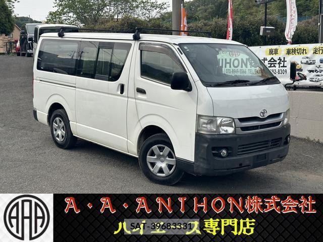 Toyota HIACE VAN 2010-04 1221680-0