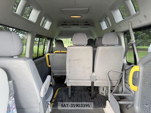 Toyota HIACE VAN 2007-11 1275830-18