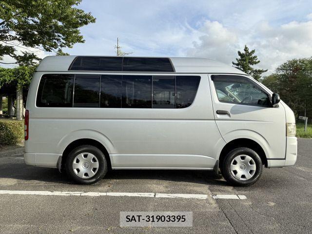 Toyota HIACE VAN 2007-11 1275830-6
