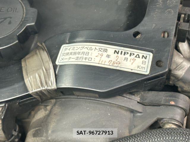 Toyota HIACE VAN 2010-12 1281652-12
