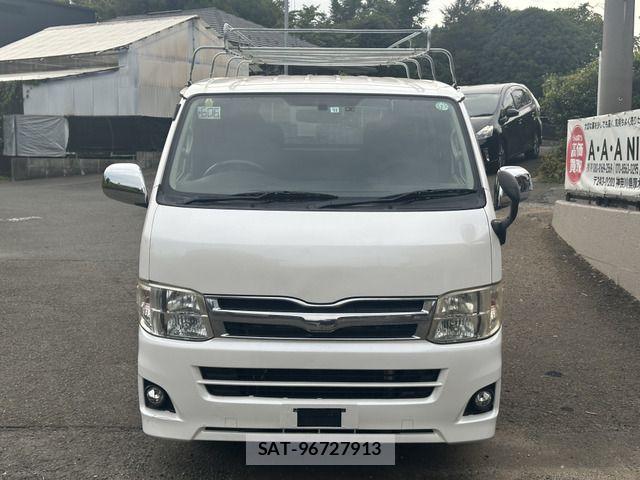 Toyota HIACE VAN 2010-12 1281652-13