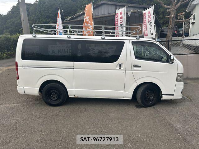 Toyota HIACE VAN 2010-12 1281652-15
