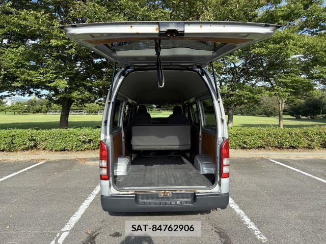 Toyota HIACE VAN 2008-11 1313181-19