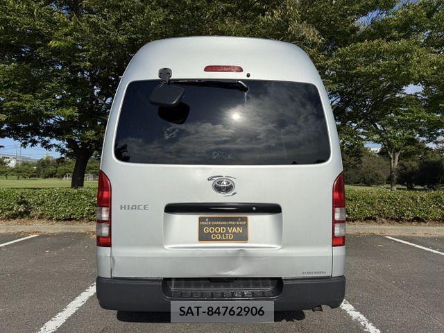 Toyota HIACE VAN 2008-11 1313181-5