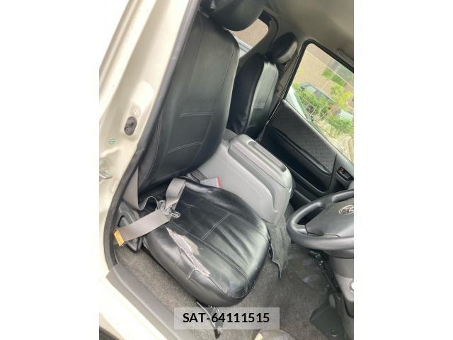 Toyota HIACE VAN 2009-10 1313182-12