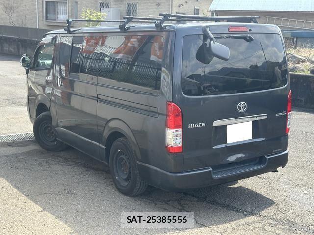 Toyota HIACE VAN 2006-11 1326087-1