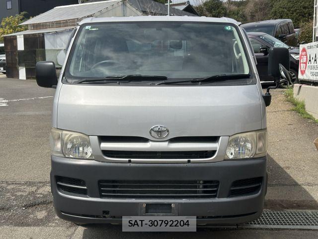 Toyota HIACE VAN 2006-07 1326086-16