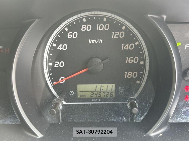 Toyota HIACE VAN 2006-07 1326086-7