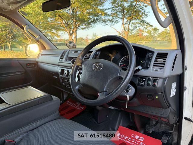 Toyota HIACE VAN 2011-09 1331149-10