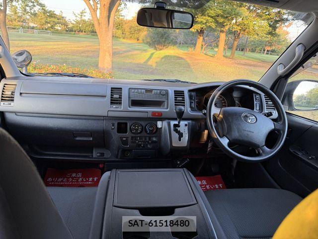 Toyota HIACE VAN 2011-09 1331149-11
