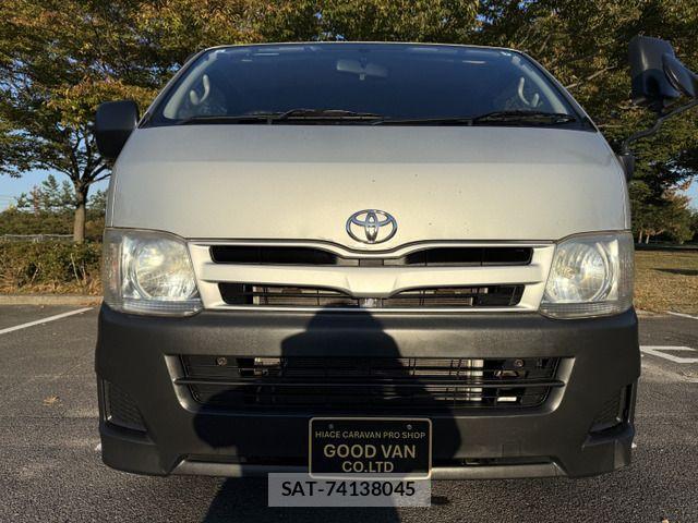 Toyota HIACE VAN 2012-03 1374722-4