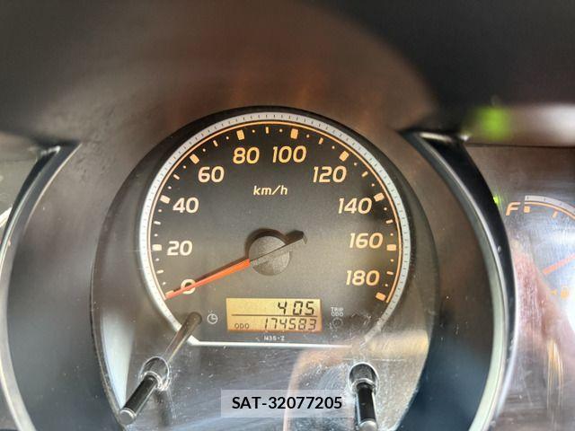 Toyota HIACE VAN 2012-02 1412700-12