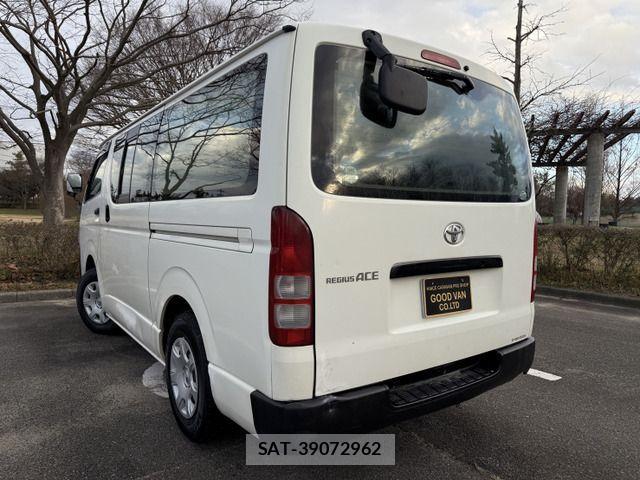 Toyota HIACE VAN 2013-03 1743549-1