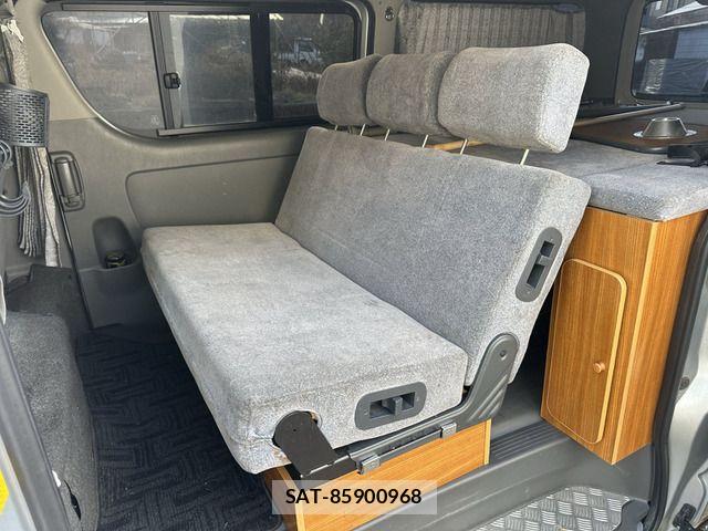Toyota HIACE VAN 2006-02 2009483-13