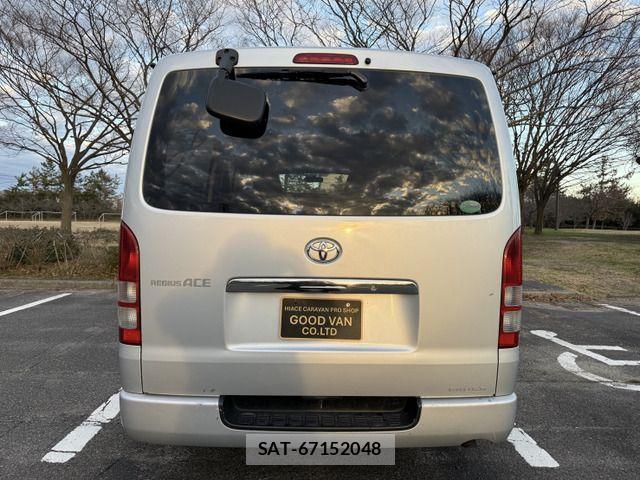 Toyota HIACE VAN 2012-10 2009488-5