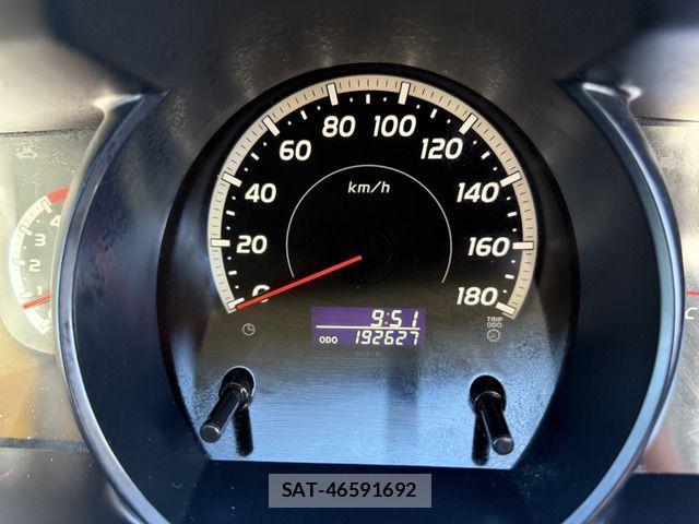 Toyota HIACE VAN 2010-02 2009481-13