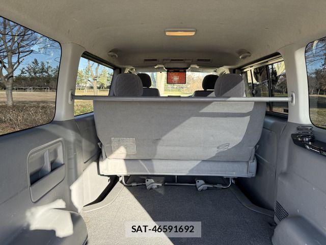 Toyota HIACE VAN 2010-02 2009481-18