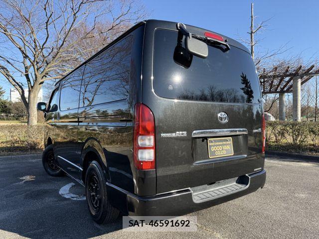 Toyota HIACE VAN 2010-02 2009481-1