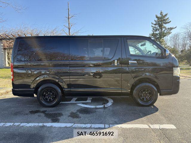 Toyota HIACE VAN 2010-02 2009481-6