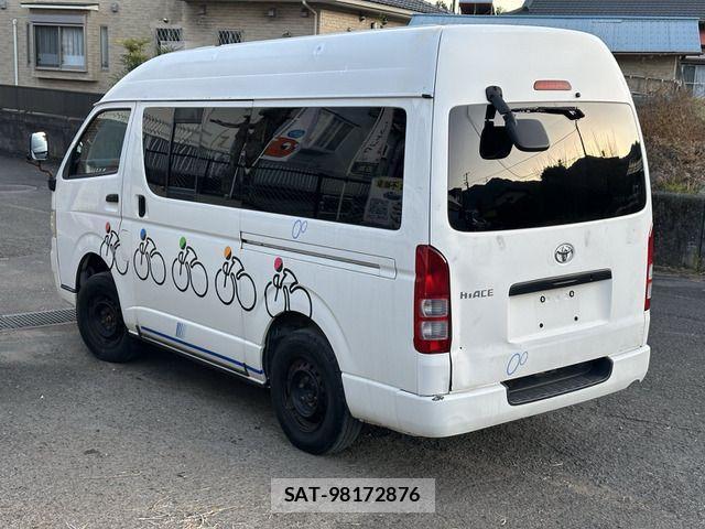 Toyota HIACE VAN 2010-07 2009491-4