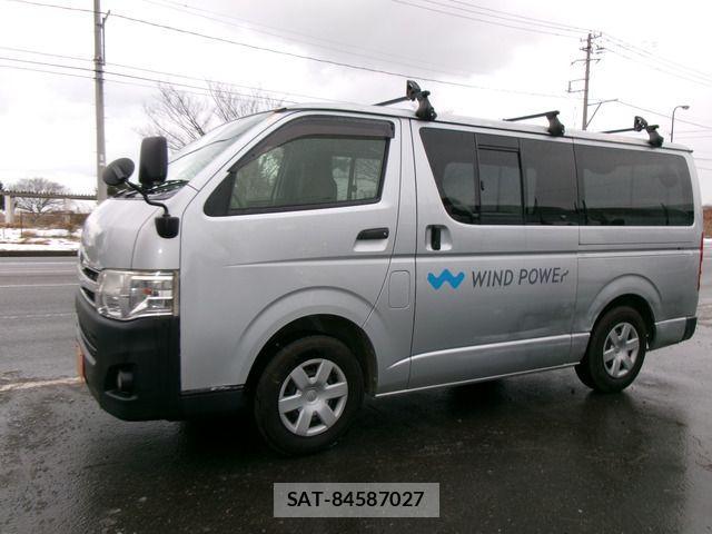 Toyota HIACE VAN 2012-11 2318224-4