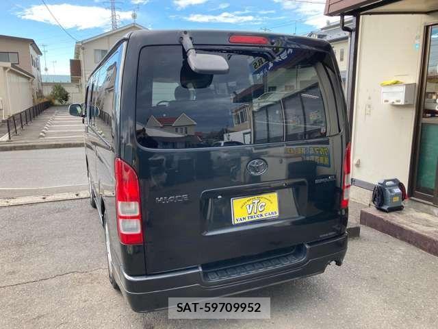 Toyota HIACE VAN 2007-10 2349621-12