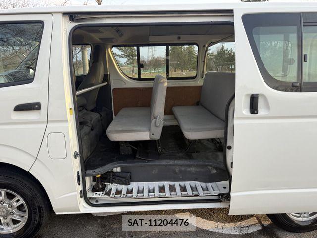 Toyota HIACE VAN 2011-03 2349629-14