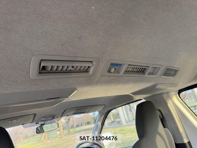 Toyota HIACE VAN 2011-03 2349629-18