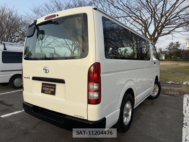 Toyota HIACE VAN 2011-03 2349629-3