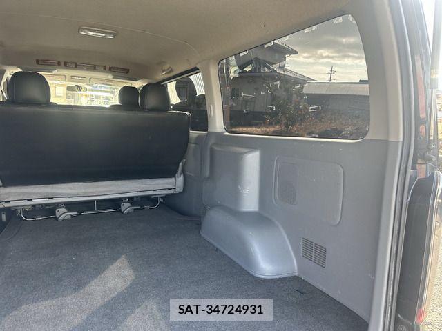 Toyota HIACE VAN 2007-12 2666292-11