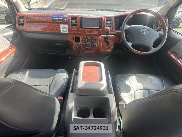 Toyota HIACE VAN 2007-12 2666292-19