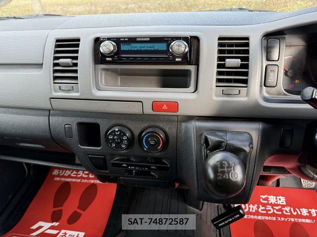 Toyota HIACE VAN 2010-02 2666286-12