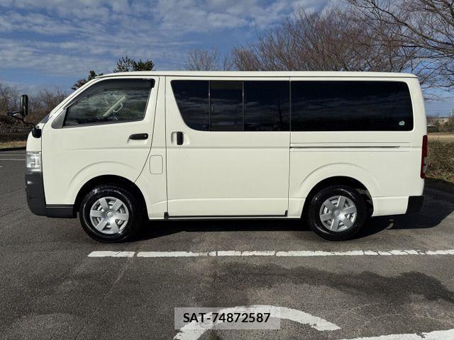 Toyota HIACE VAN 2010-02 2666286-7