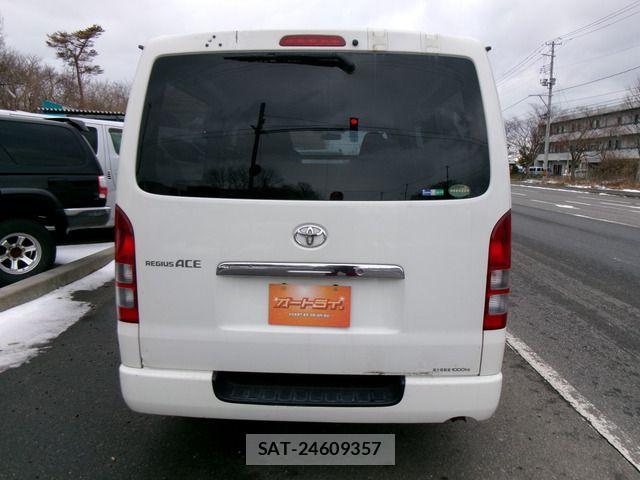 Toyota HIACE VAN 2013-03 2666288-18
