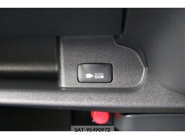 Toyota HIACE VAN 2023-01 2666265-12