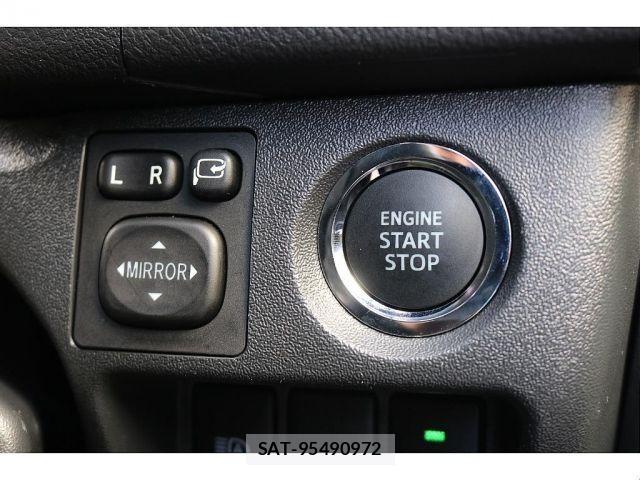 Toyota HIACE VAN 2023-01 2666265-13