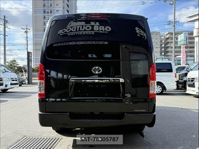 Toyota HIACE VAN 2022-01 3065573-2