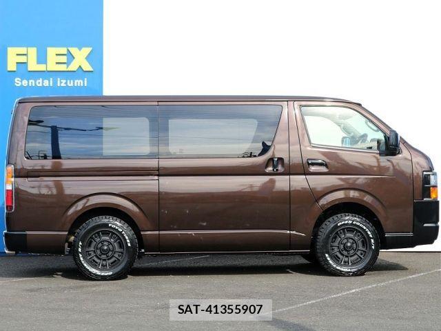 Toyota HIACE VAN 2023-02 3374837-18