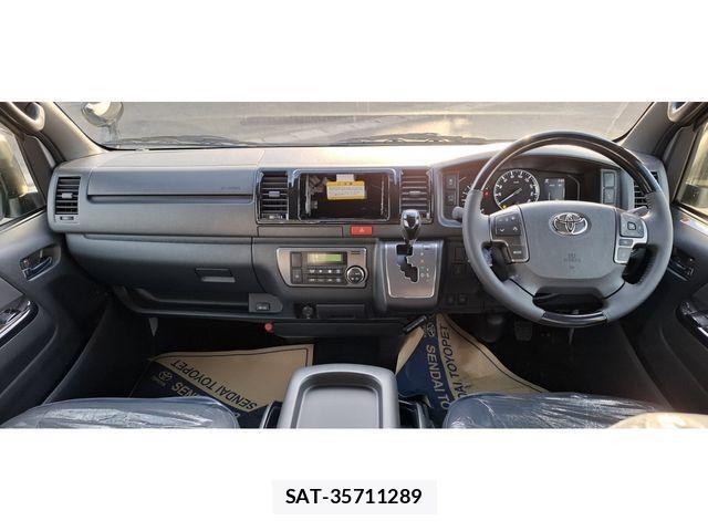 Toyota HIACE VAN 2025-11 3374842-9