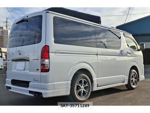 Toyota HIACE VAN 2025-11 3374842-4