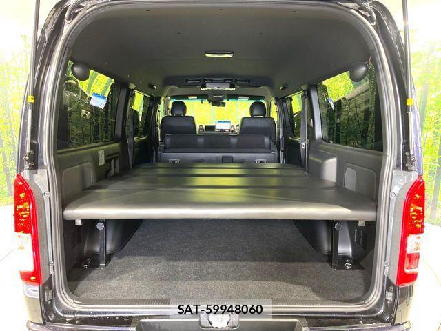 Toyota HIACE VAN 2021-10 3421311-10