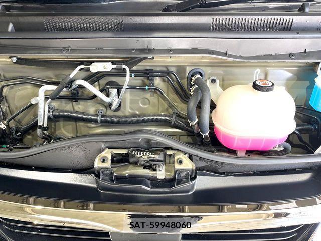 Toyota HIACE VAN 2021-10 3421311-19