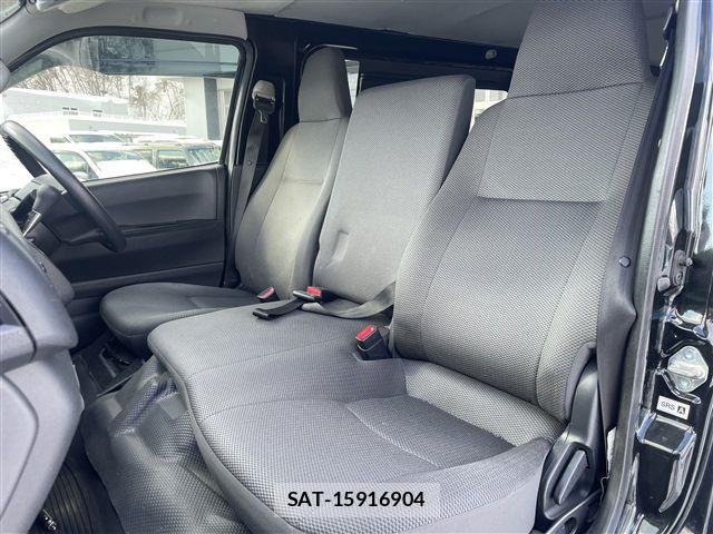 Toyota HIACE VAN 2015-11 3421300-18